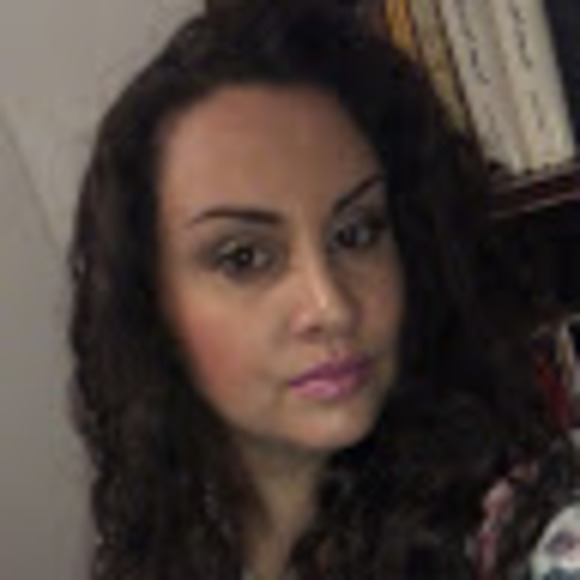 Meet your Posher, Bita - Picture 1 of 1